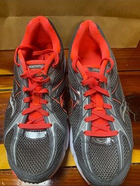 Saucony Ignition Women’s Gray and Red Athletic Running Shoes